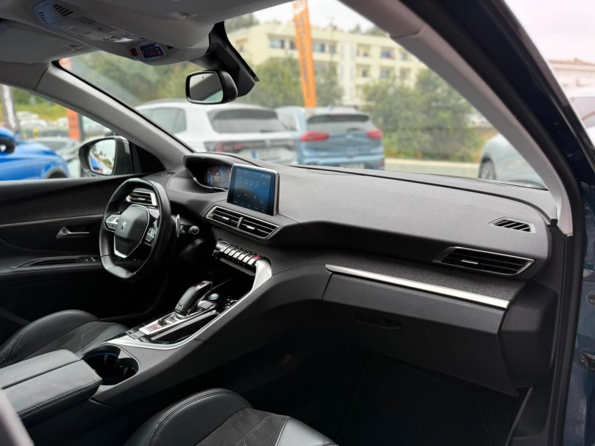 peugeot-5008-2019-gasolina-1199cc