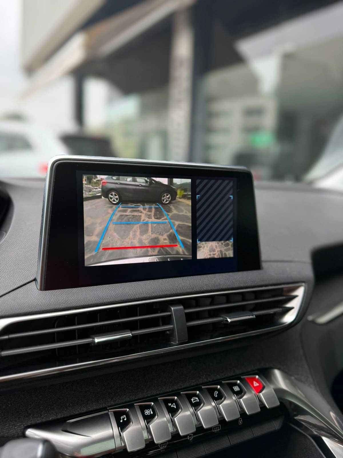 peugeot-5008-2019-gasolina-1199cc