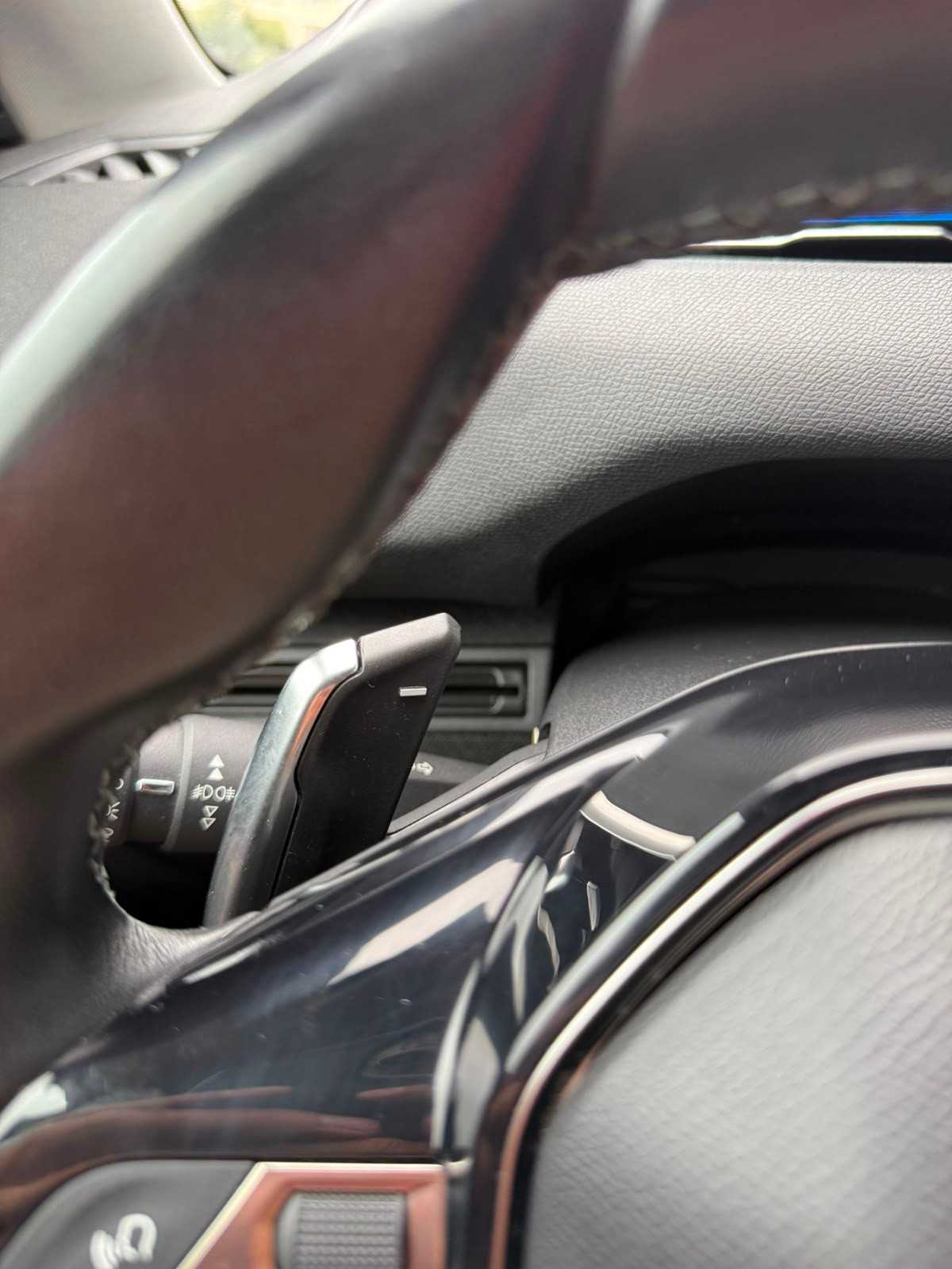 peugeot-5008-2019-gasolina-1199cc