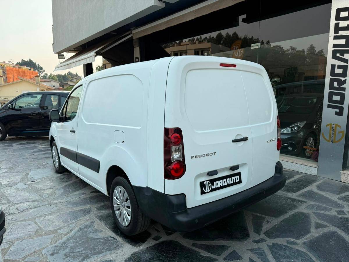 peugeot-partner-2013-diesel-1560cc