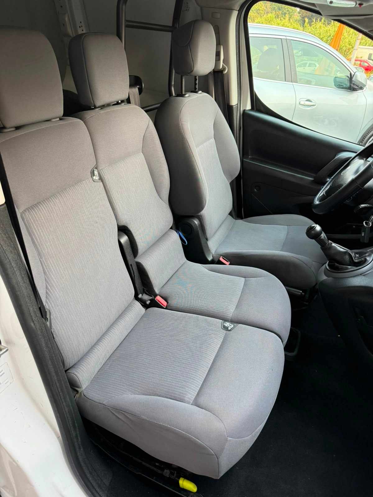 peugeot-partner-2013-diesel-1560cc