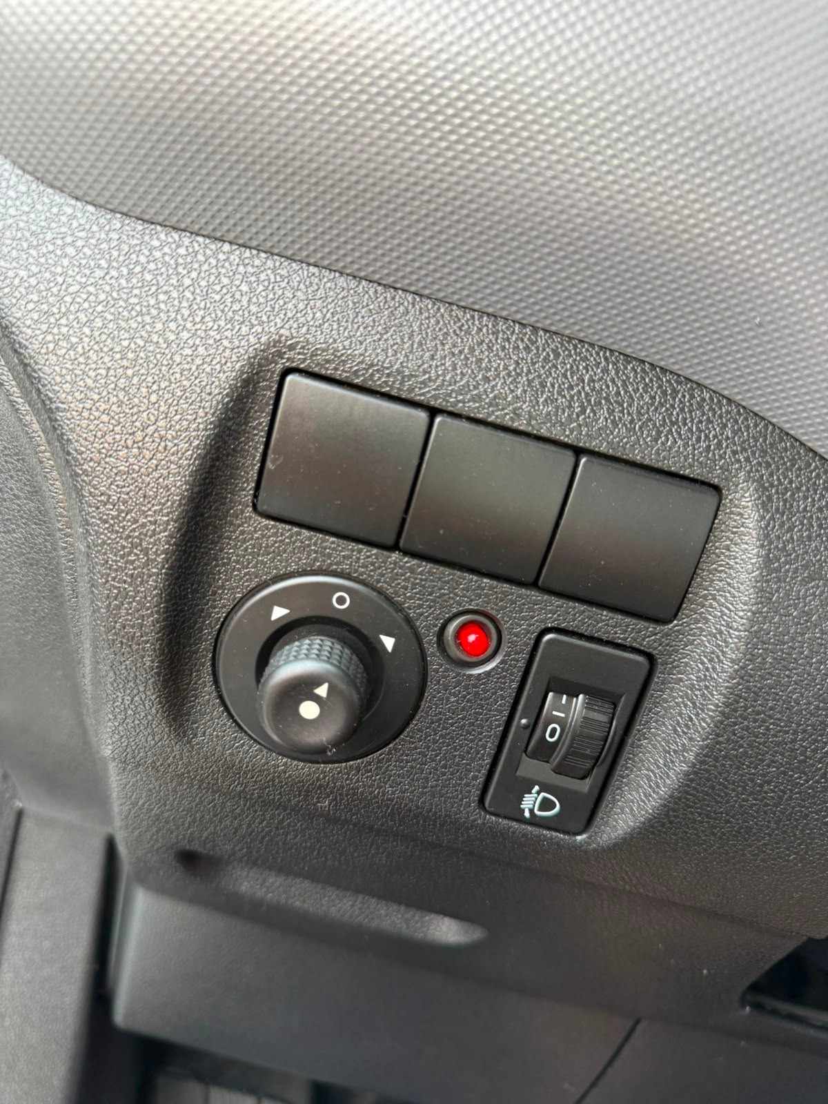 peugeot-partner-2013-diesel-1560cc