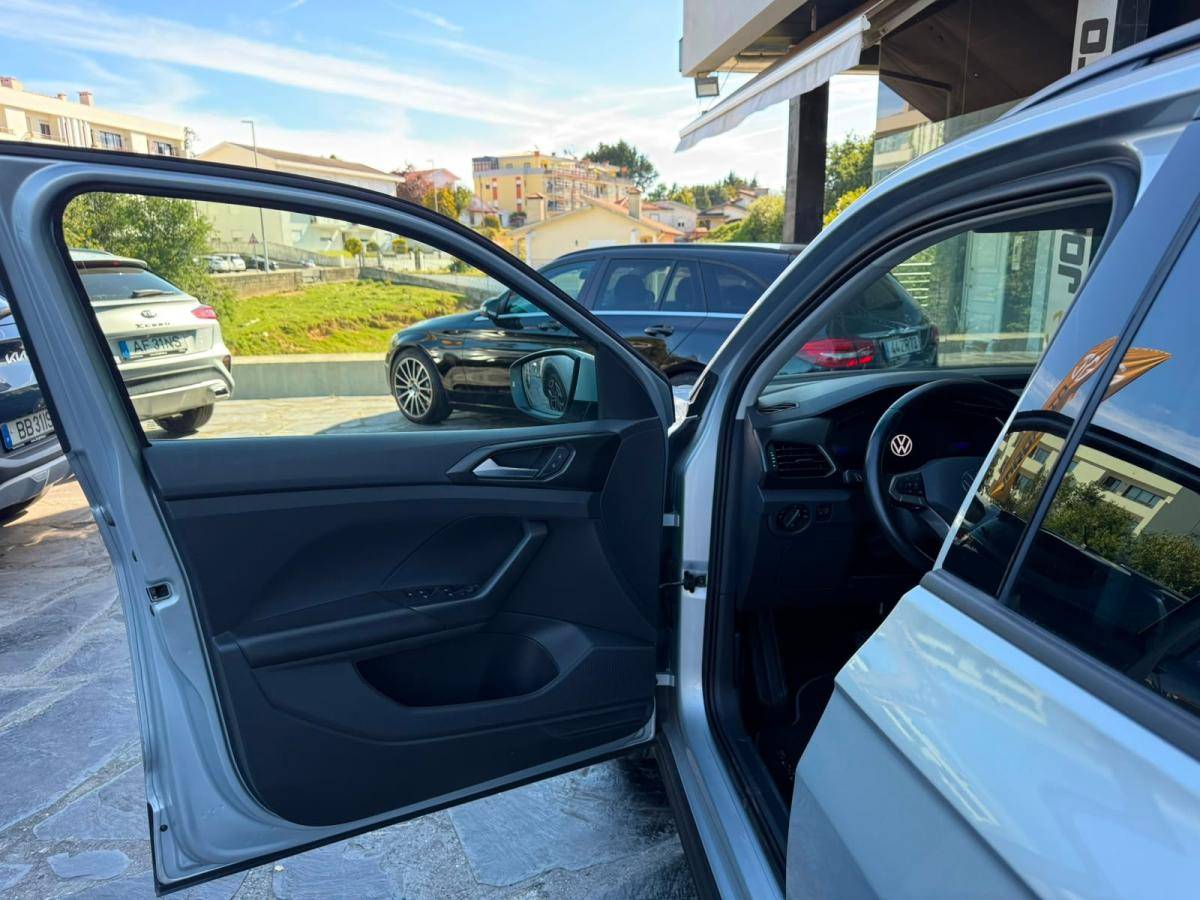 volkswagen-t-cross-2023-gasolina-999cc