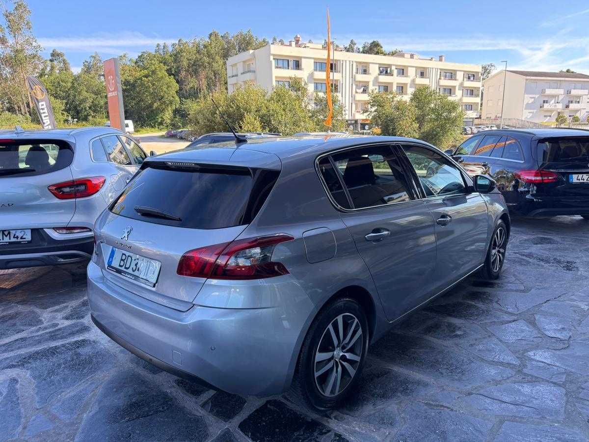 peugeot-308-2020-gasolina-1199cc