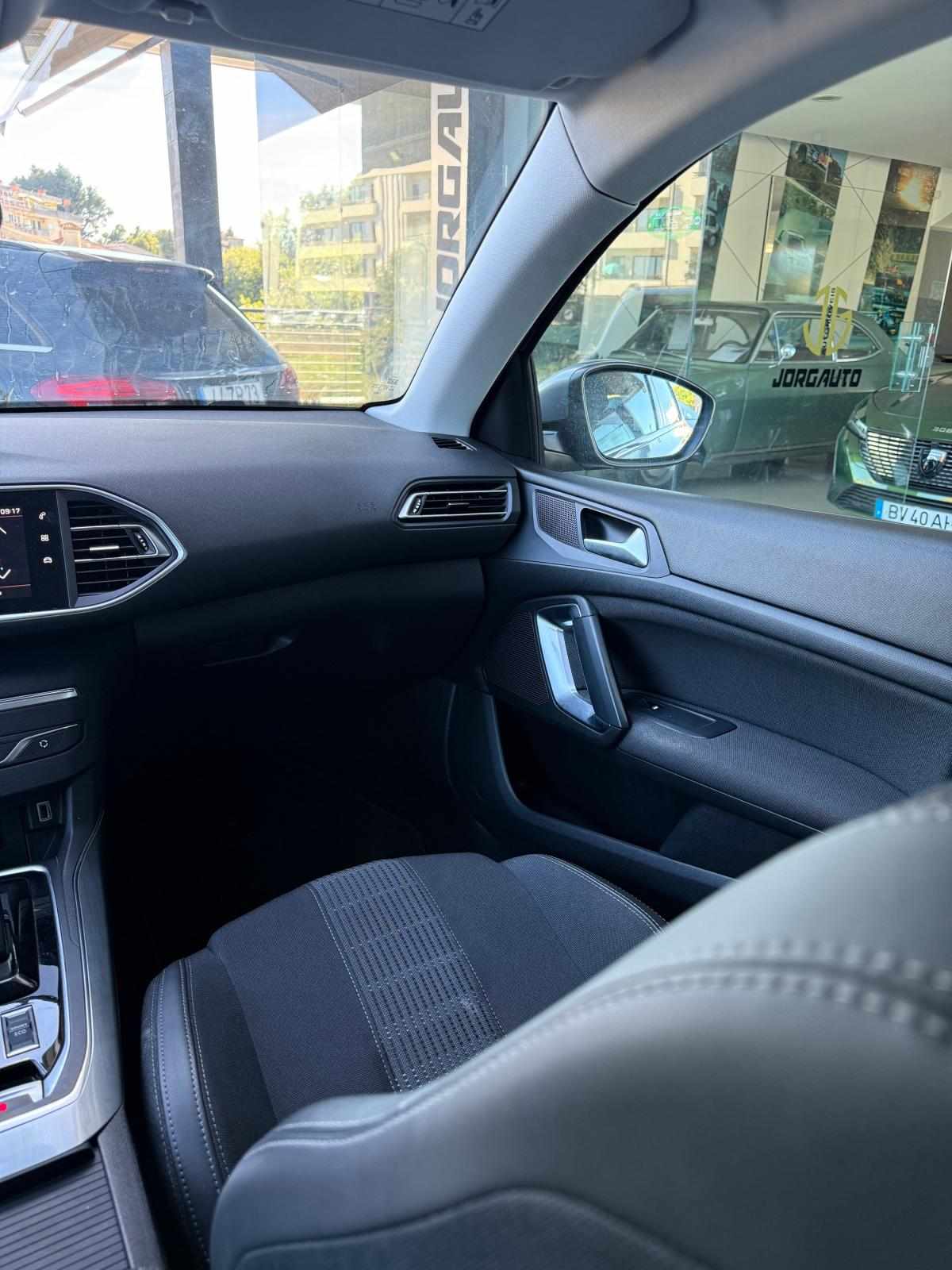 peugeot-308-2020-gasolina-1199cc