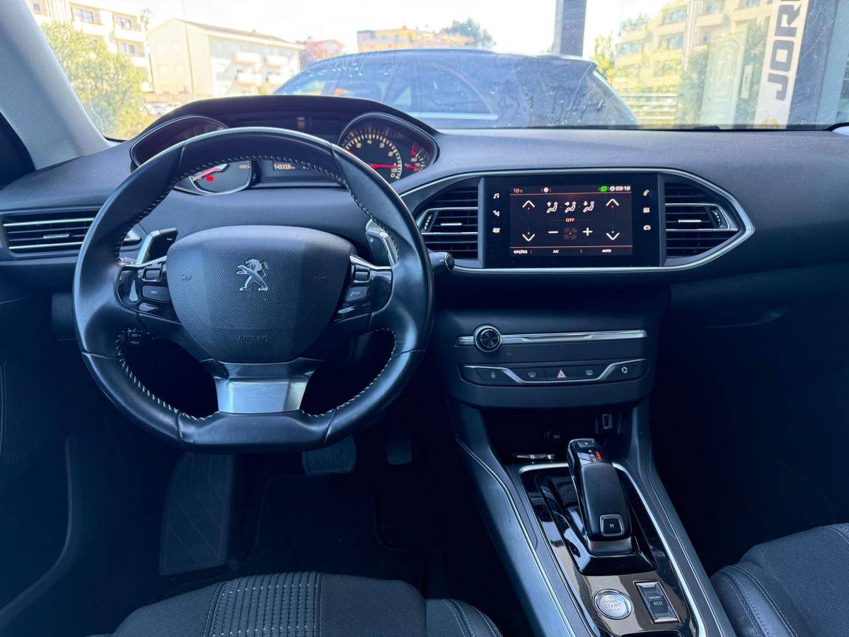 peugeot-308-2020-gasolina-1199cc