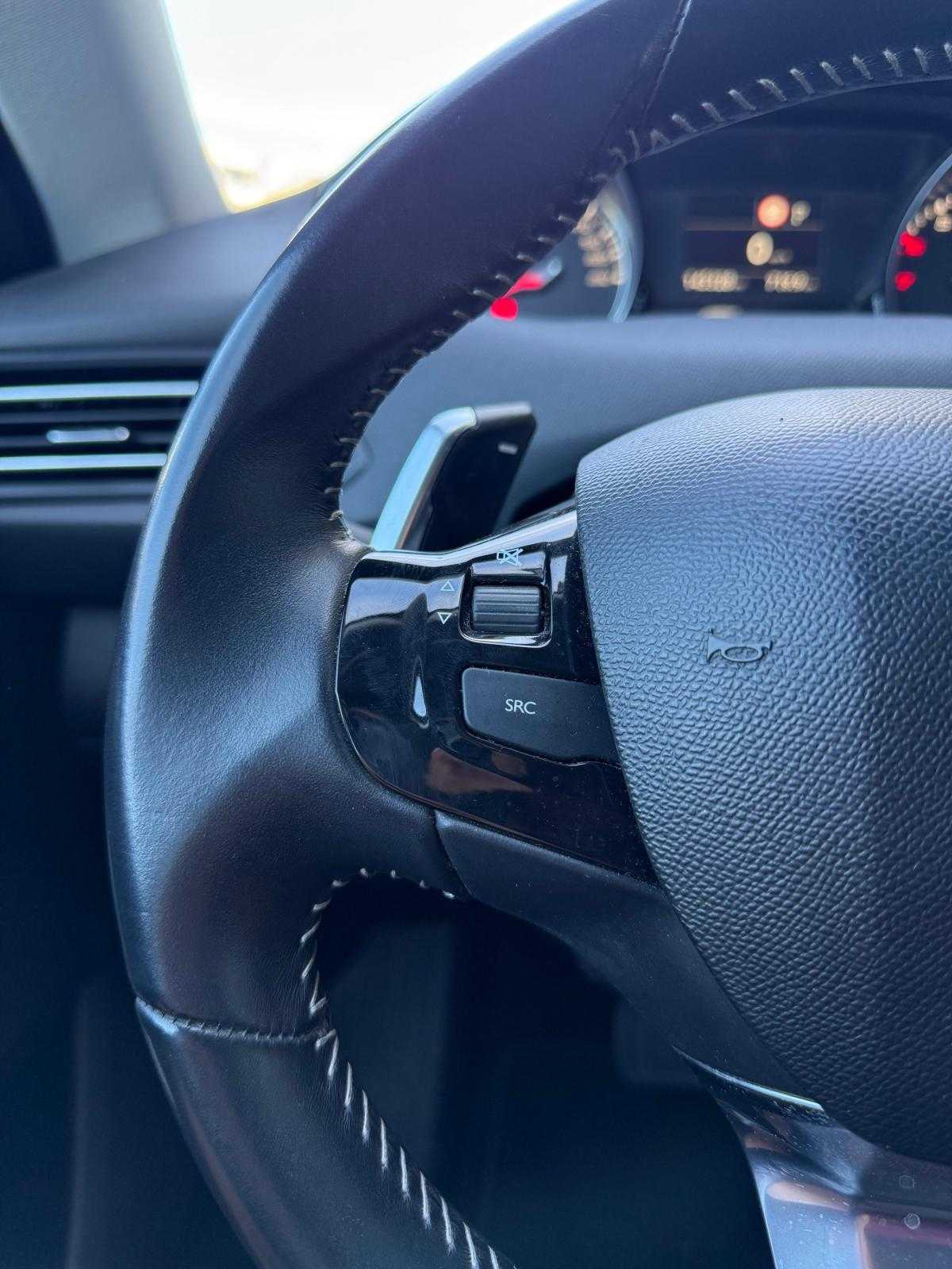 peugeot-308-2020-gasolina-1199cc
