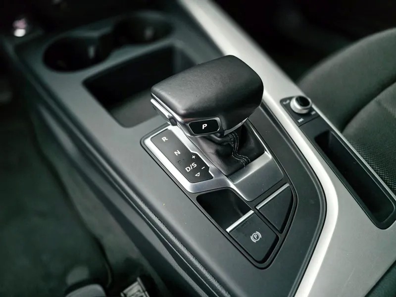 audi-a4-avant-2020-diesel-1968cc