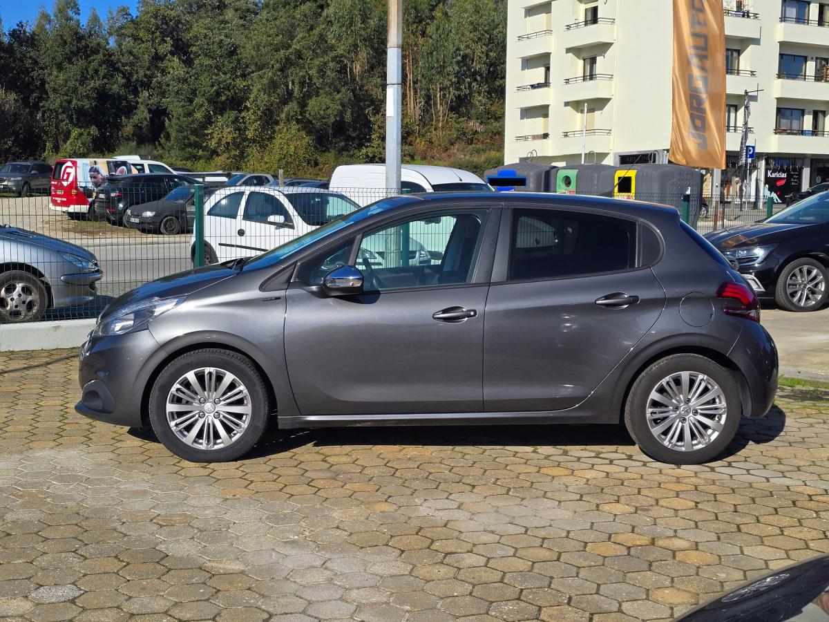 peugeot-208-2019-gasolina-1199cc