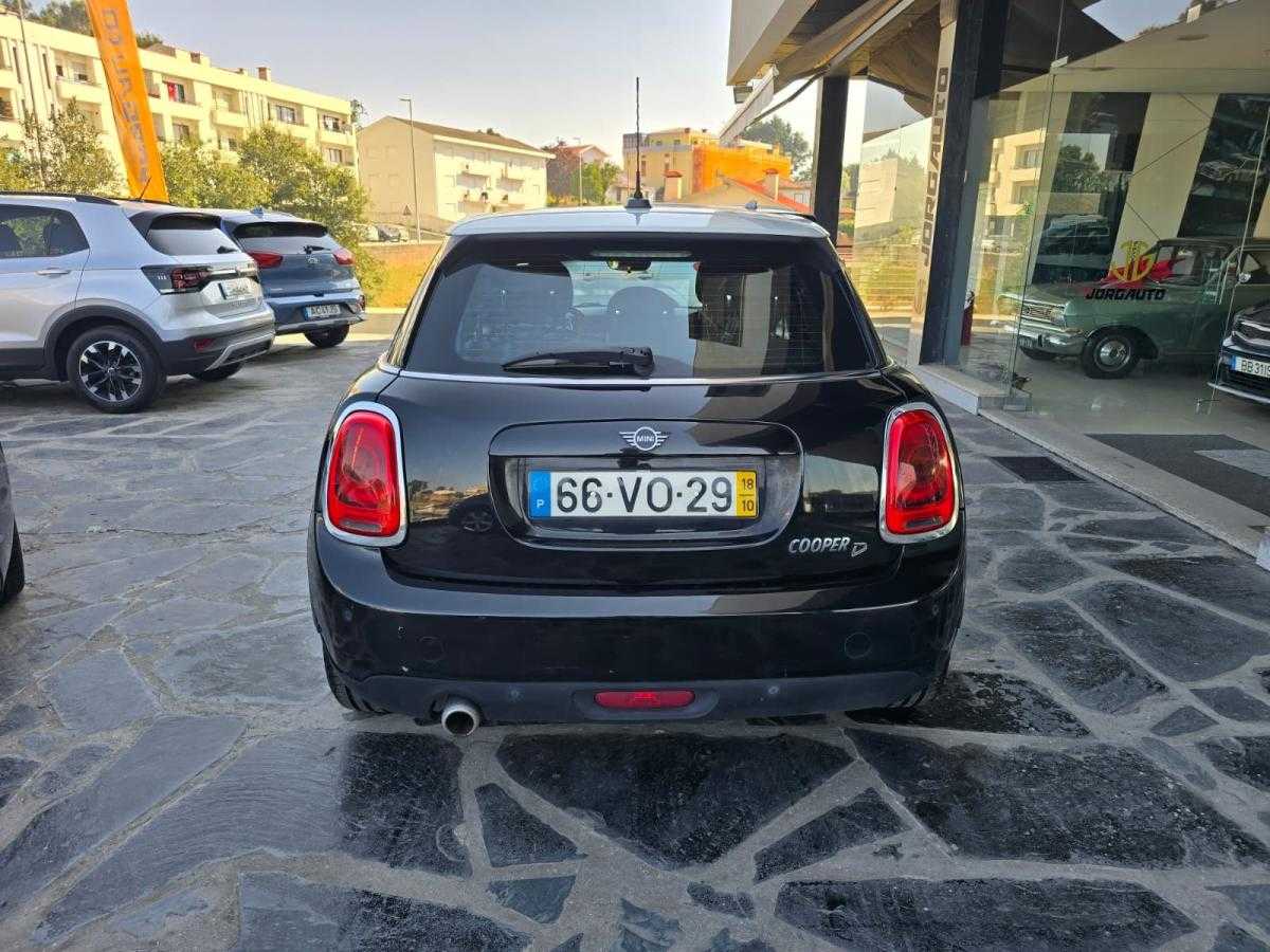 mini-cooper-2018-diesel-1496cc