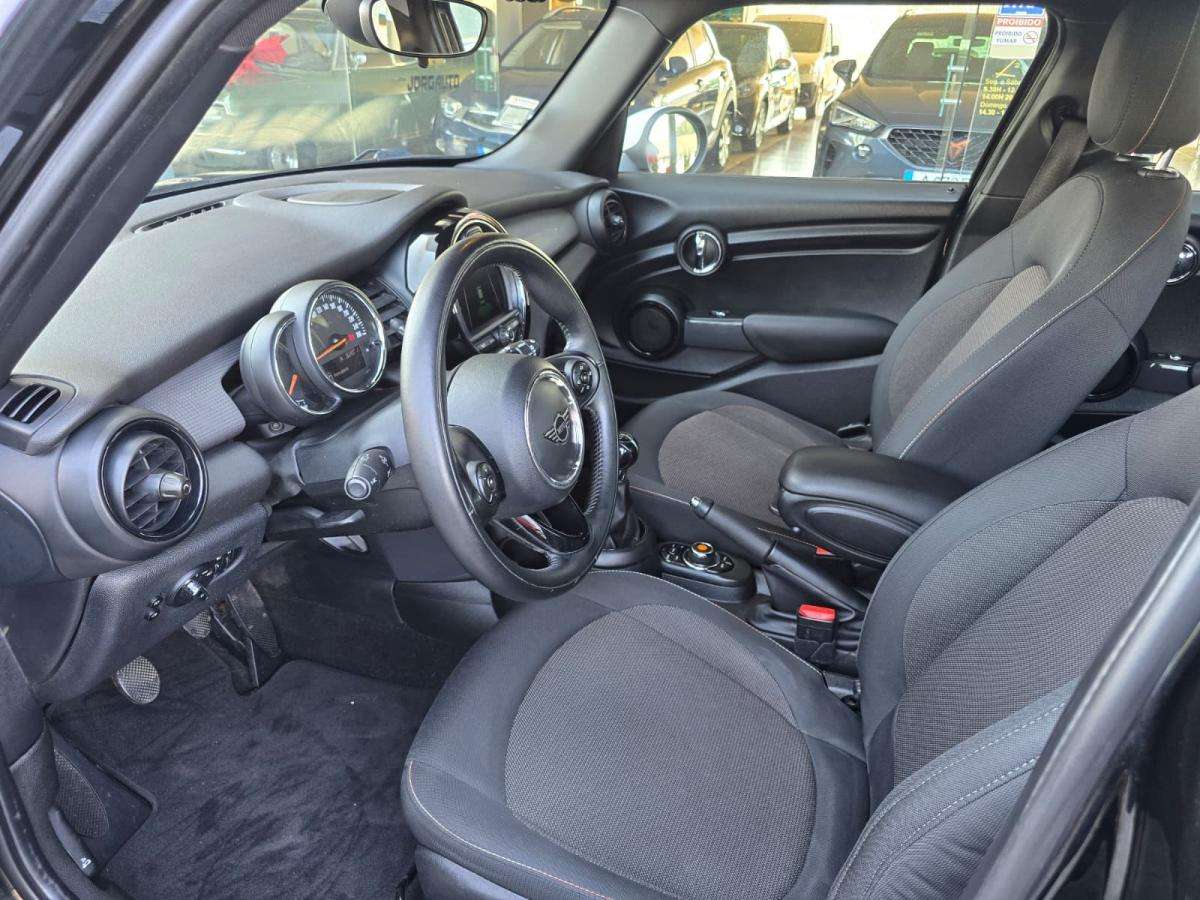 mini-cooper-2018-diesel-1496cc