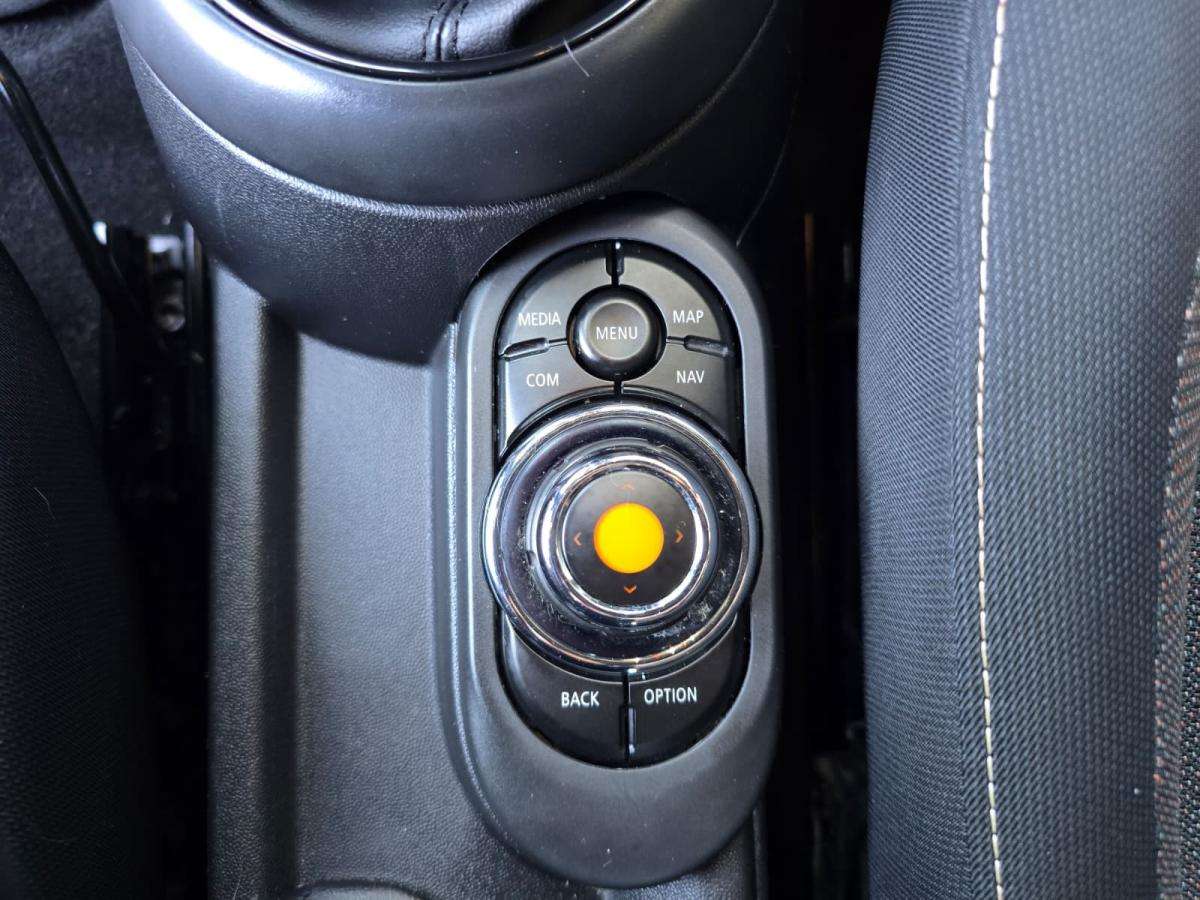 mini-cooper-2018-diesel-1496cc