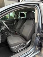 volkswagen-passat-variant-2011-diesel-1598cc