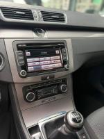 volkswagen-passat-variant-2011-diesel-1598cc