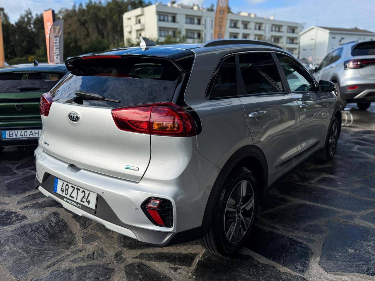 kia-niro-2020-hibrido-a-gasolina-1580cc