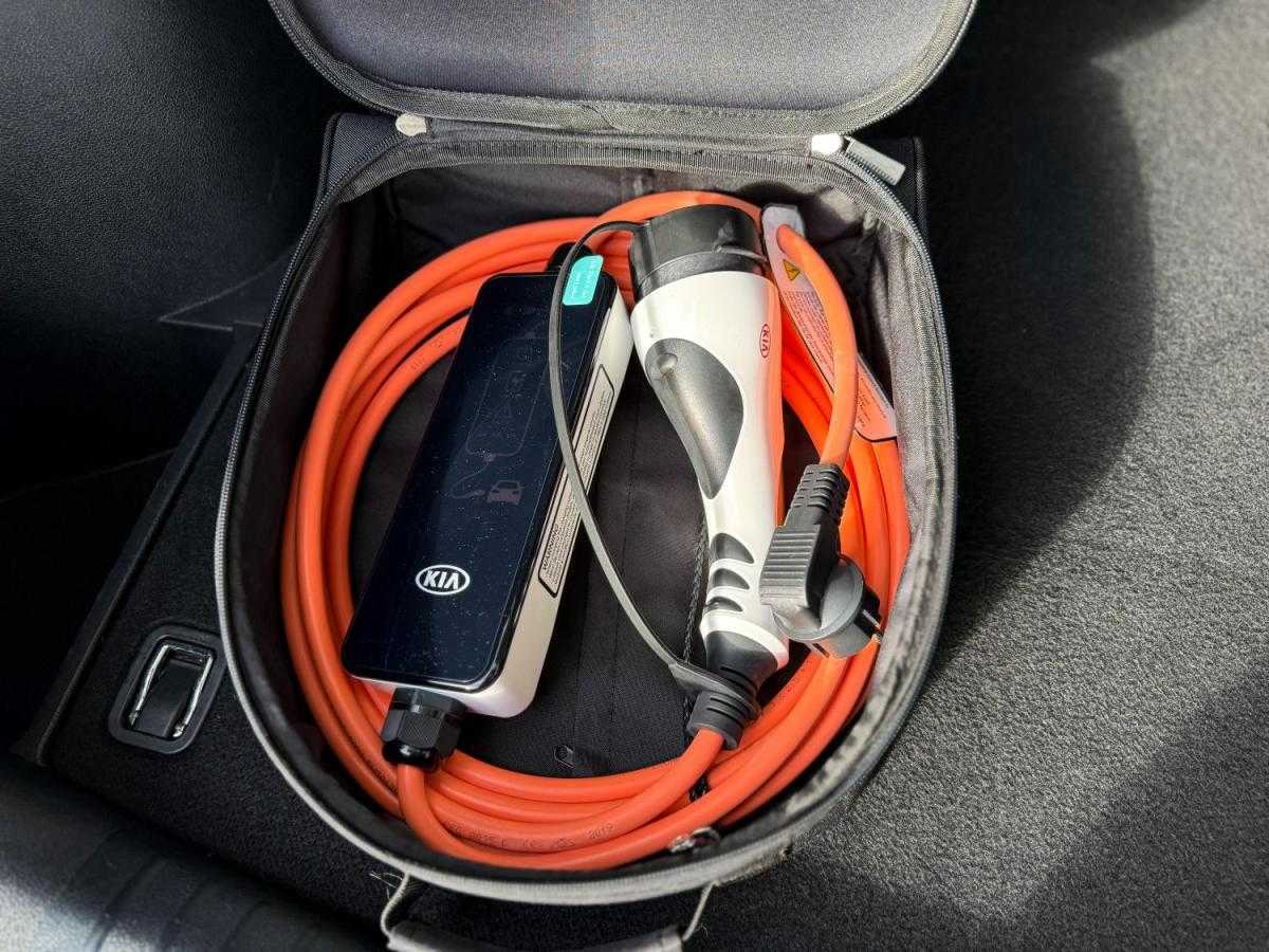 kia-niro-2020-hibrido-a-gasolina-1580cc