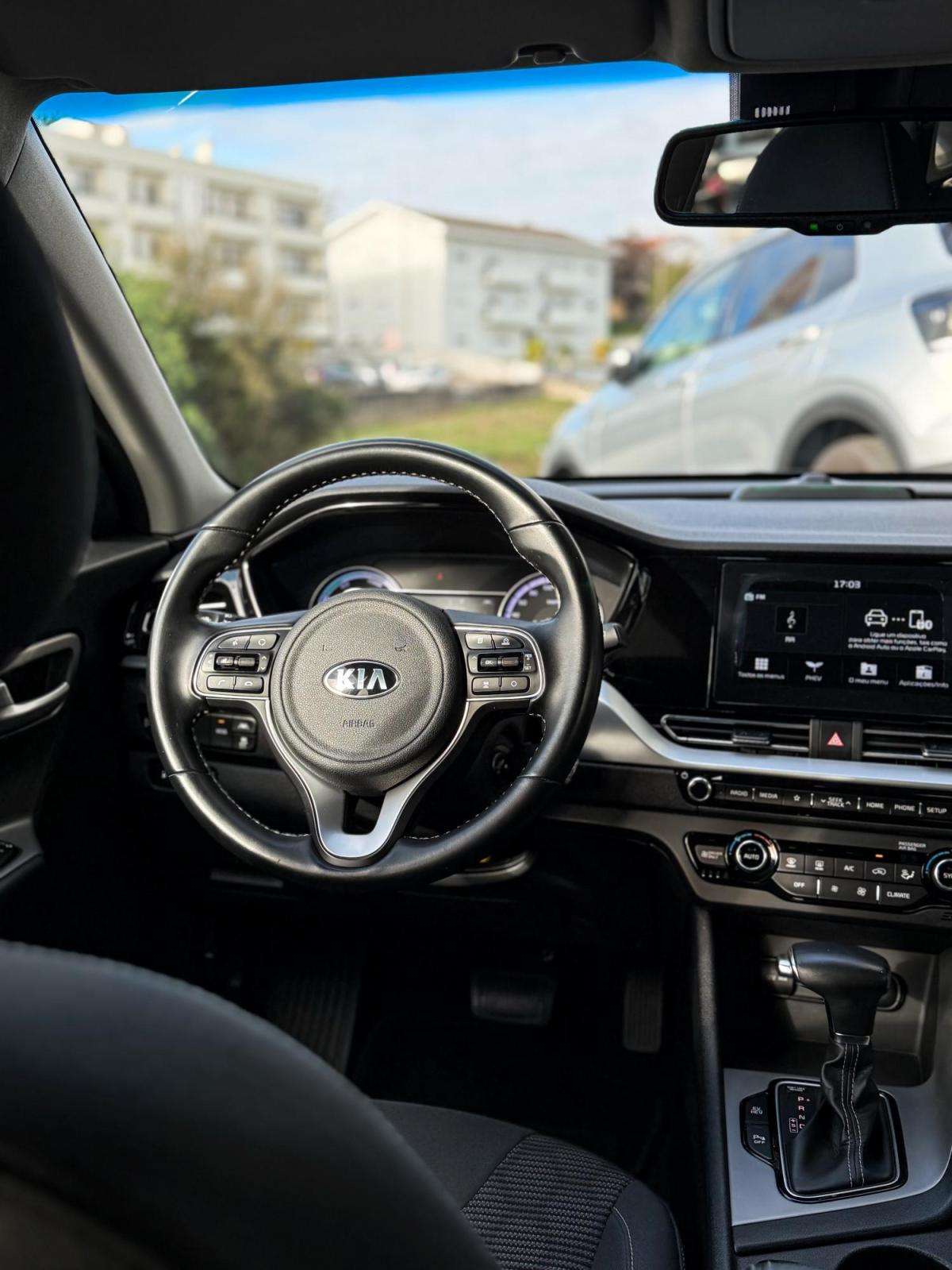 kia-niro-2020-hibrido-a-gasolina-1580cc