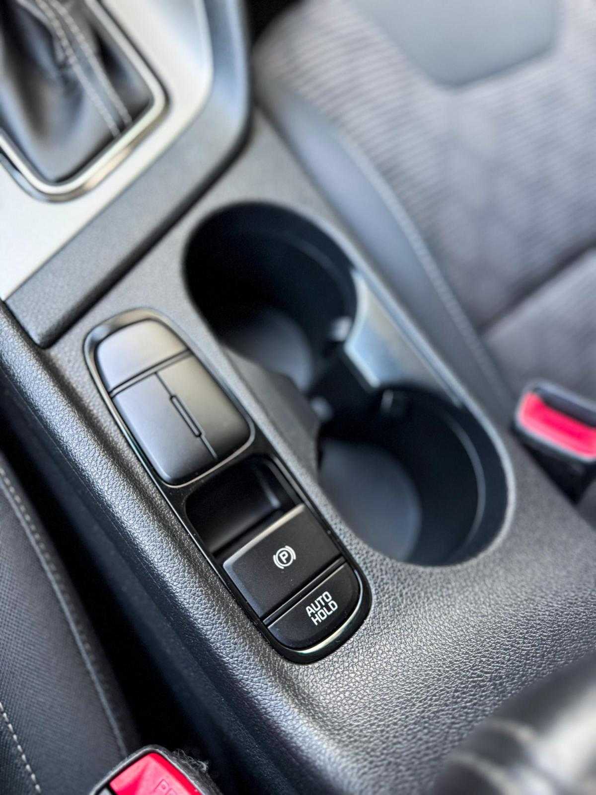 kia-niro-2020-hibrido-a-gasolina-1580cc