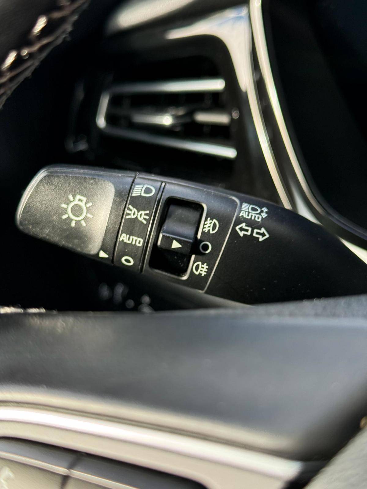 kia-niro-2020-hibrido-a-gasolina-1580cc
