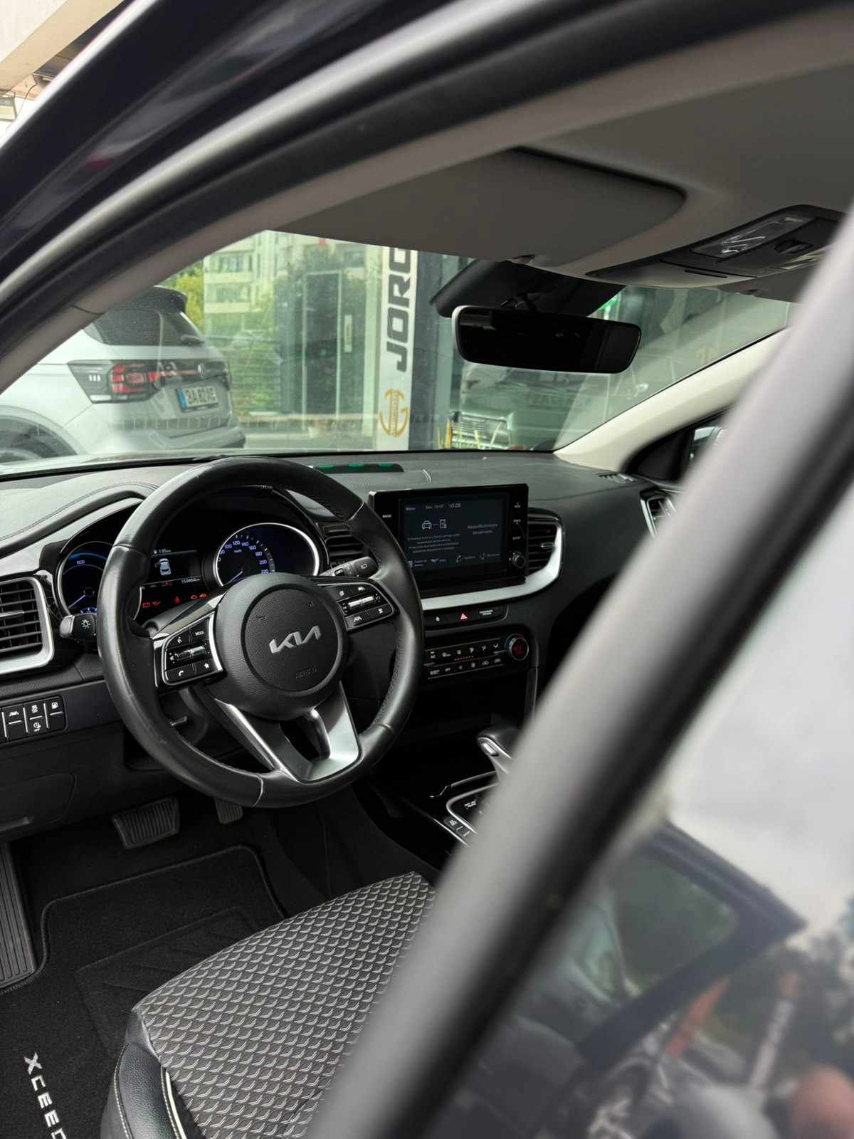 kia-xceed-2022-hibrido-a-gasolina-1580cc