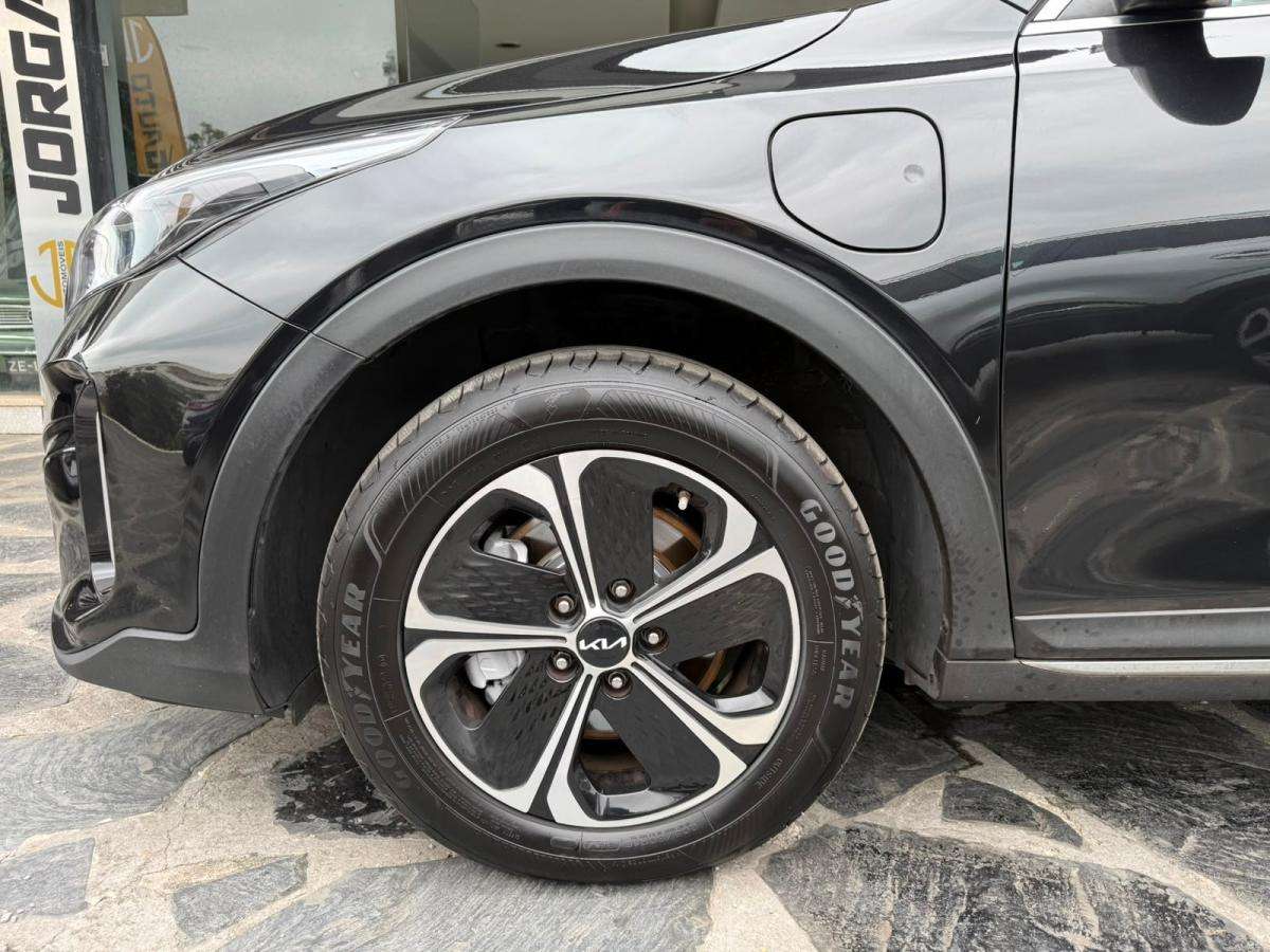 kia-xceed-2022-hibrido-a-gasolina-1580cc