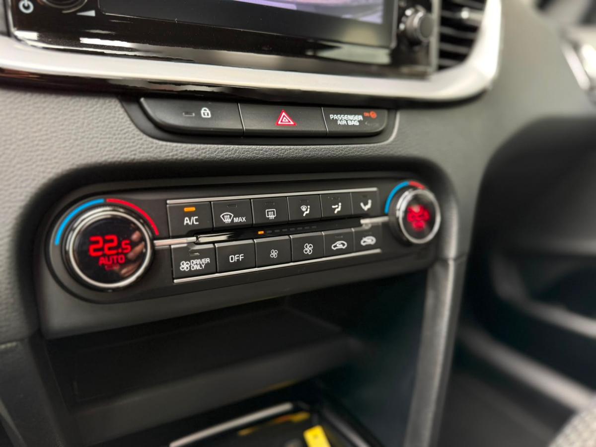 kia-xceed-2022-hibrido-a-gasolina-1580cc