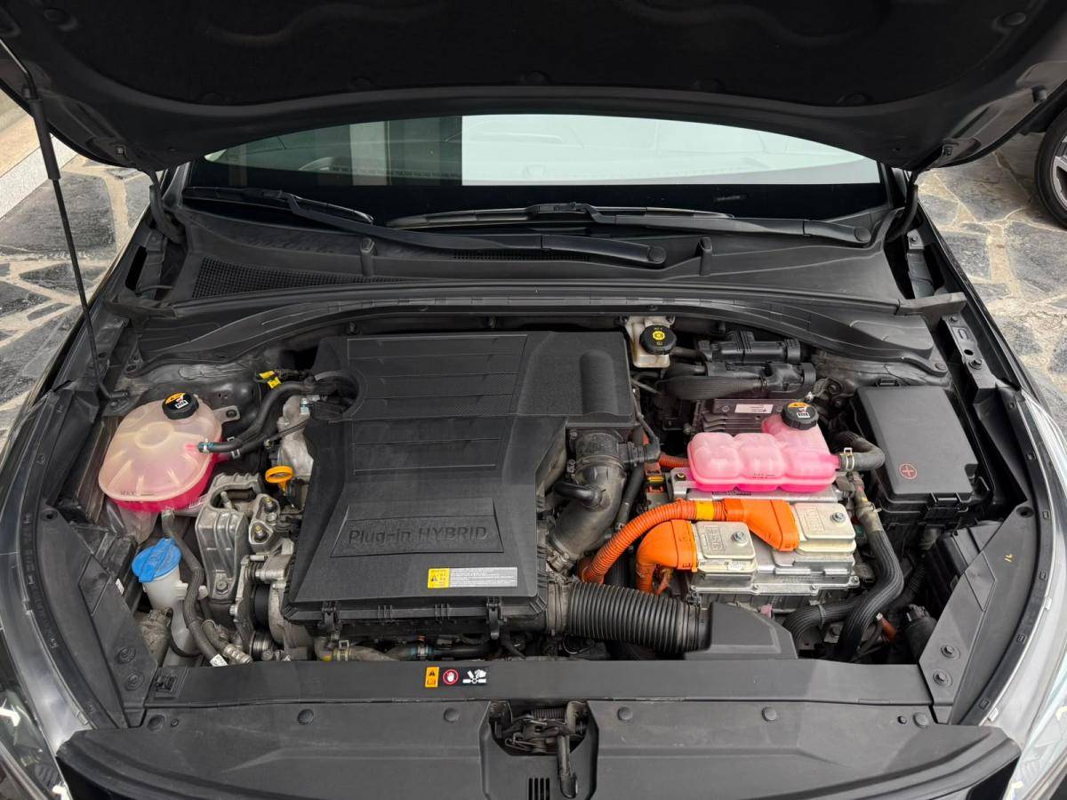 kia-xceed-2022-hibrido-a-gasolina-1580cc