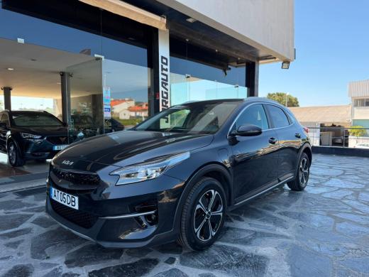 kia-xceed-2022-hibrido-a-gasolina-1580cc