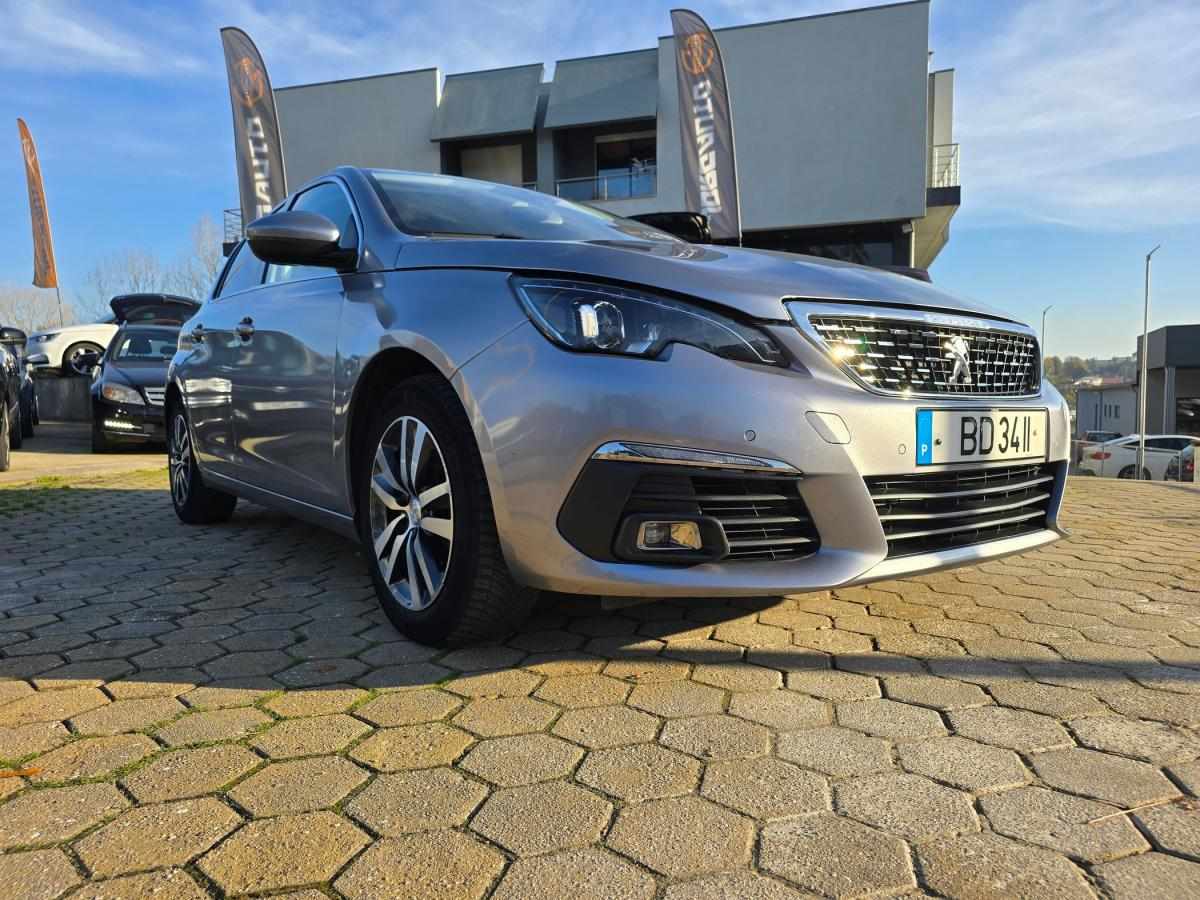 peugeot-308-2020-gasolina-1199cc