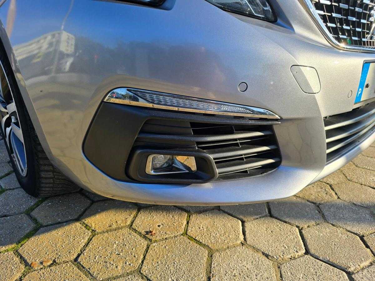 peugeot-308-2020-gasolina-1199cc