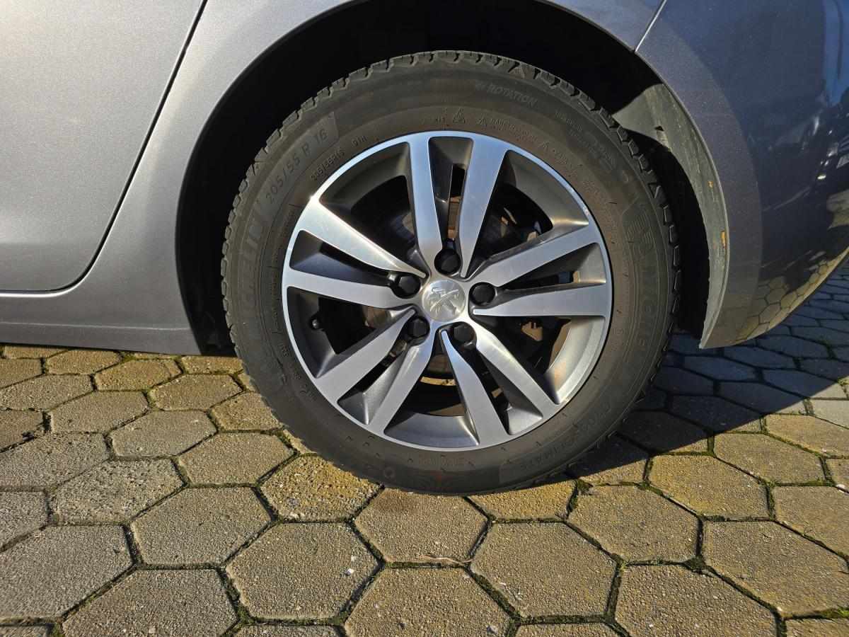 peugeot-308-2020-gasolina-1199cc