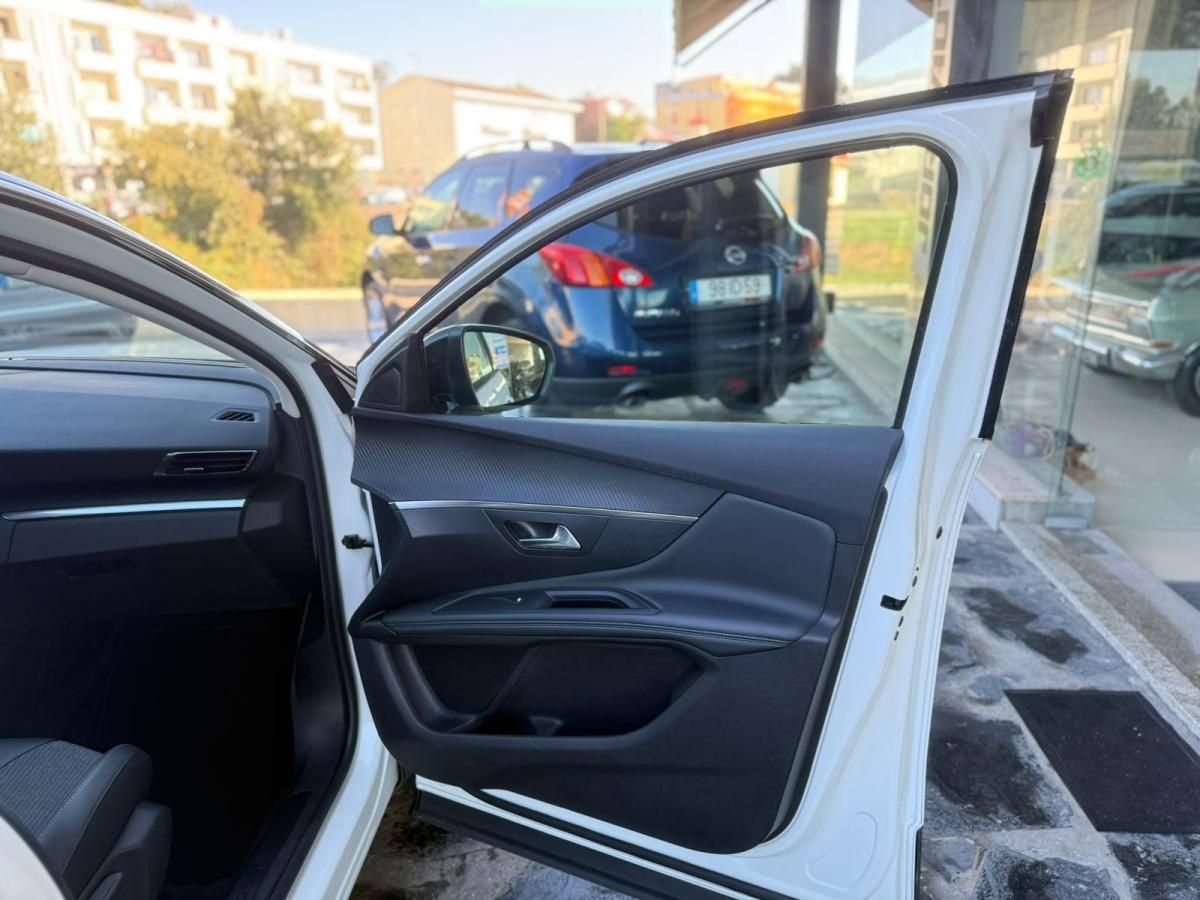 peugeot-3008-2021-hibrido-a-gasolina-1598cc