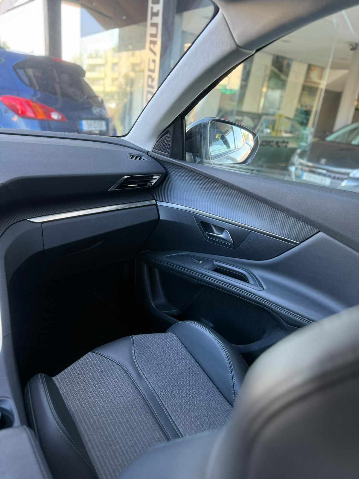 peugeot-3008-2021-hibrido-a-gasolina-1598cc