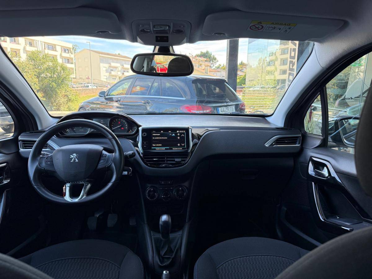 peugeot-208-2019-gasolina-1199cc