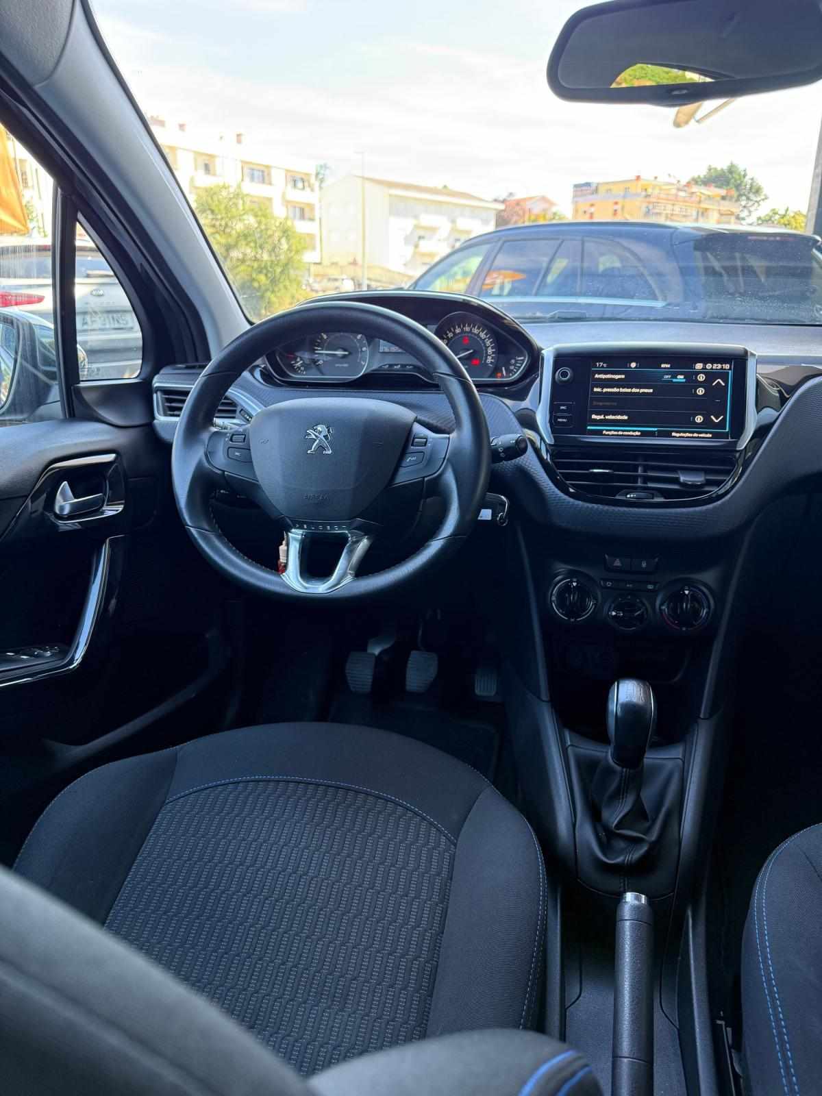peugeot-208-2019-gasolina-1199cc