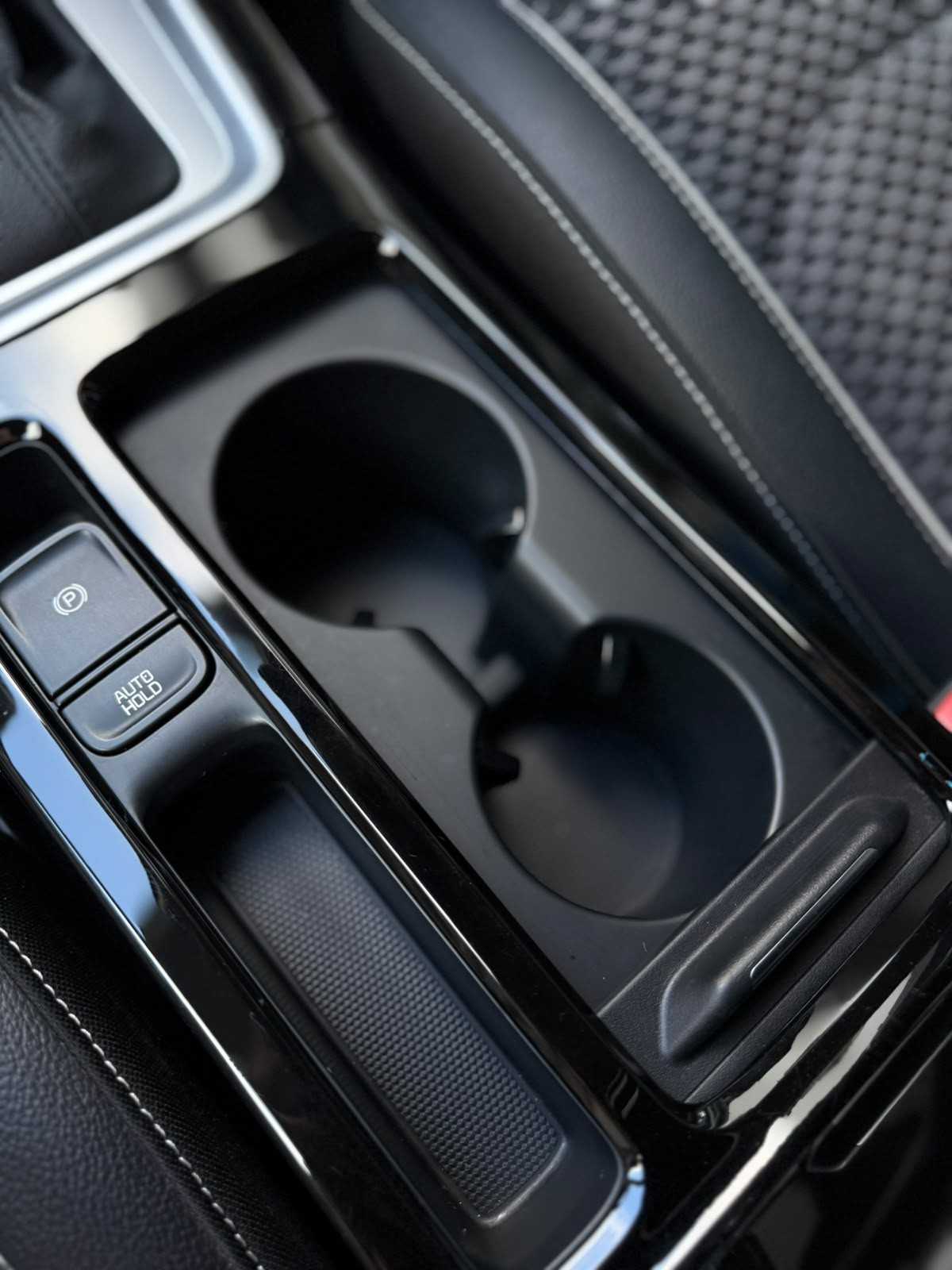 kia-xceed-2022-hibrido-a-gasolina-1580cc