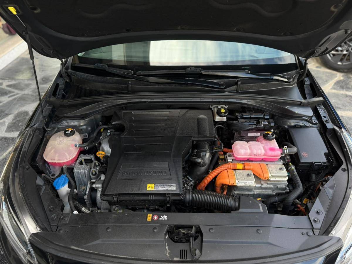 kia-xceed-2022-hibrido-a-gasolina-1580cc