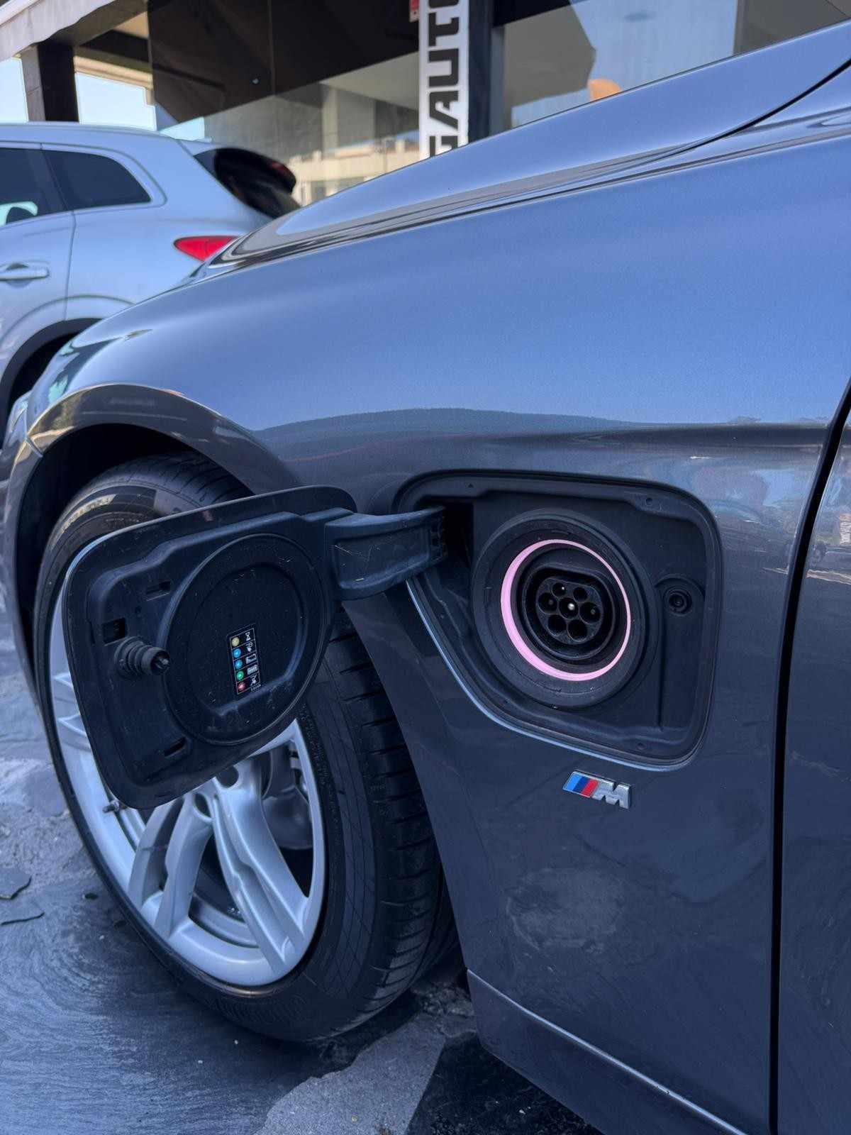 bmw-serie-3-2018-hibrido-a-gasolina-1998cc