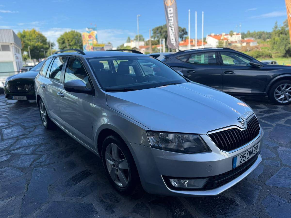 skoda-octavia-break-2014-diesel-1598cc