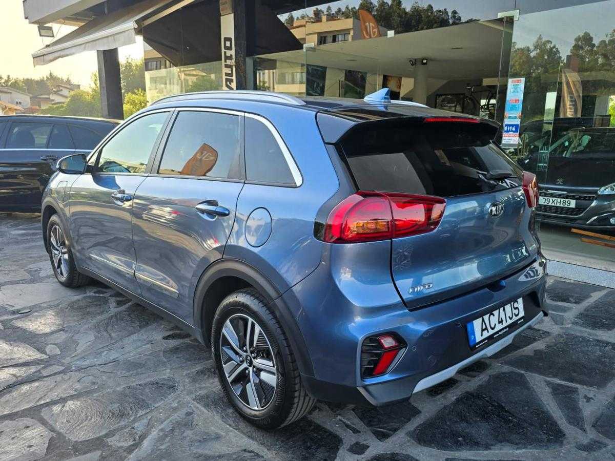 kia-niro-2020-hibrido-a-gasolina-1580cc