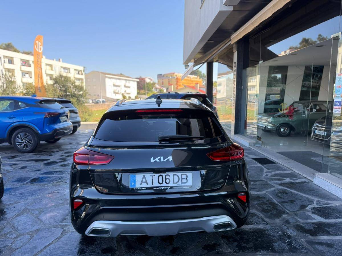 kia-xceed-2022-hibrido-a-gasolina-1580cc