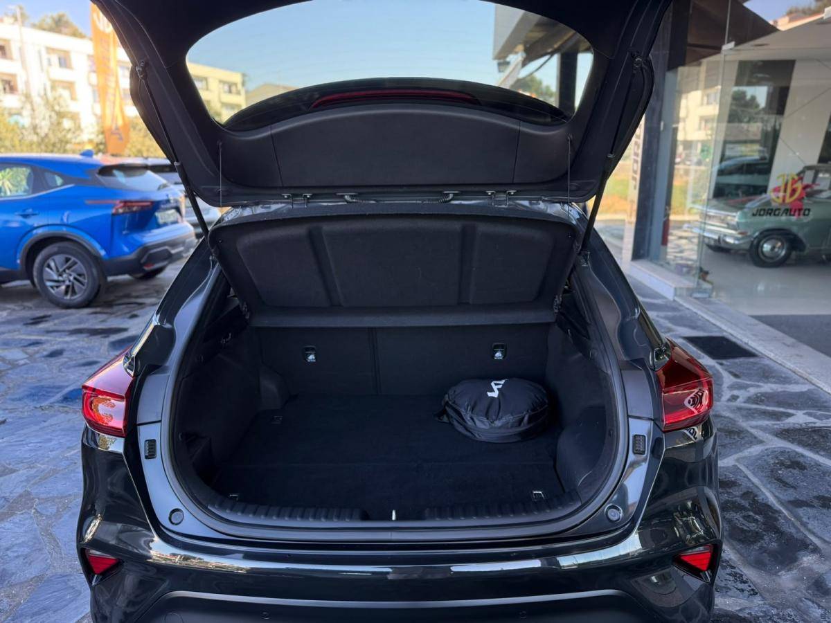 kia-xceed-2022-hibrido-a-gasolina-1580cc