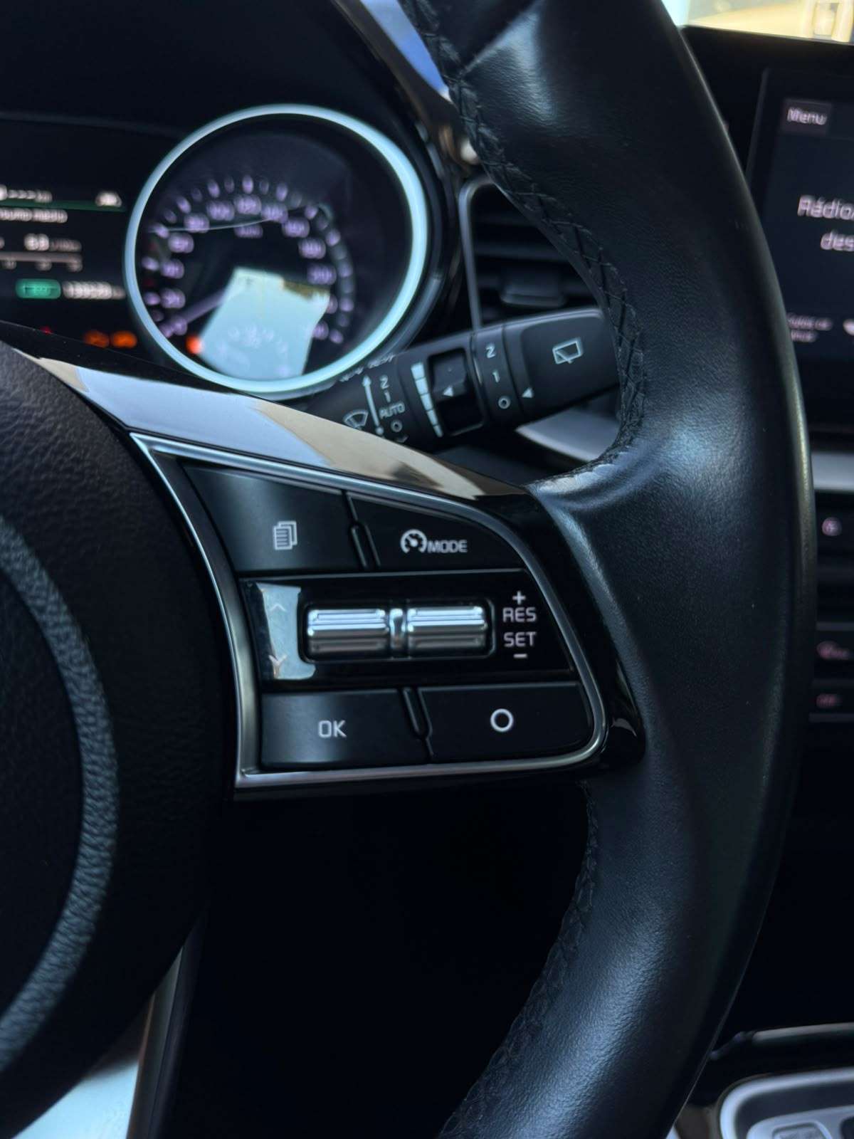kia-xceed-2022-hibrido-a-gasolina-1580cc