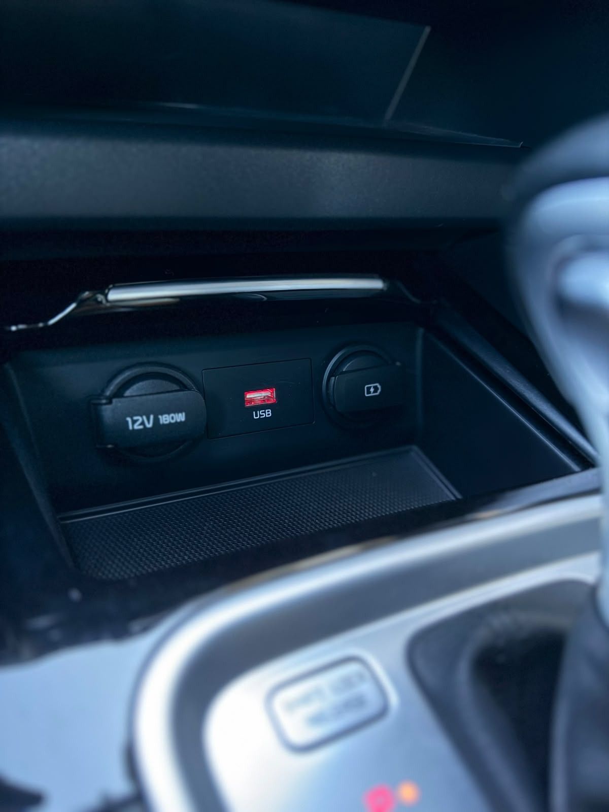 kia-xceed-2022-hibrido-a-gasolina-1580cc