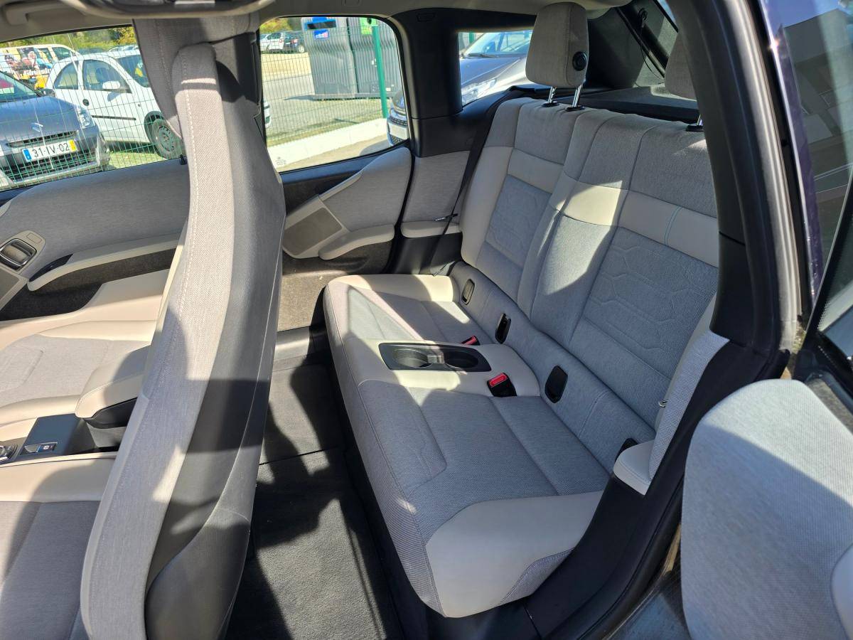 bmw-i3-2016-hibrido-a-gasolina-647cc