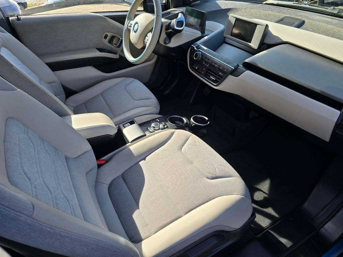bmw-i3-2016-hibrido-a-gasolina-647cc