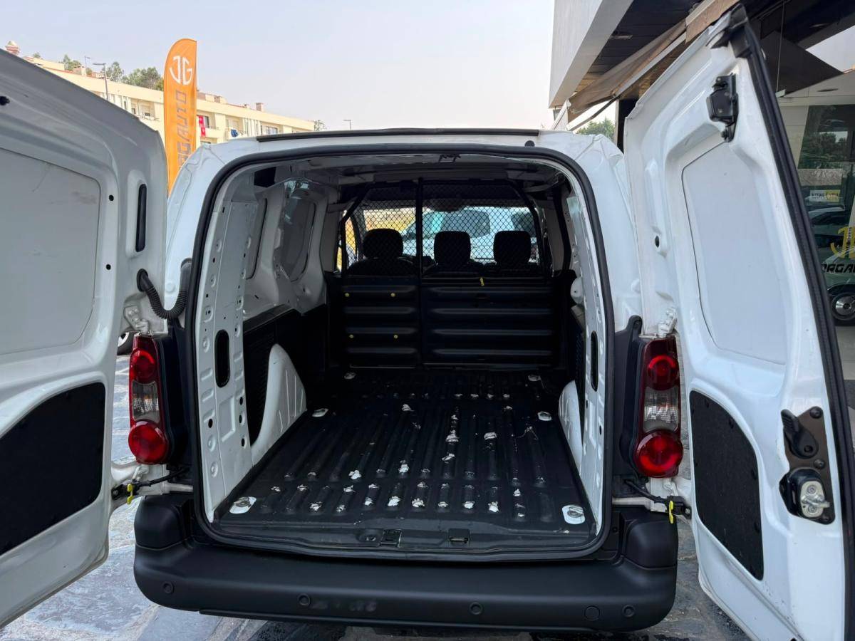 peugeot-partner-2018-diesel-1560cc