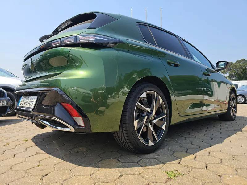 peugeot-308-2021-gasolina-1199cc