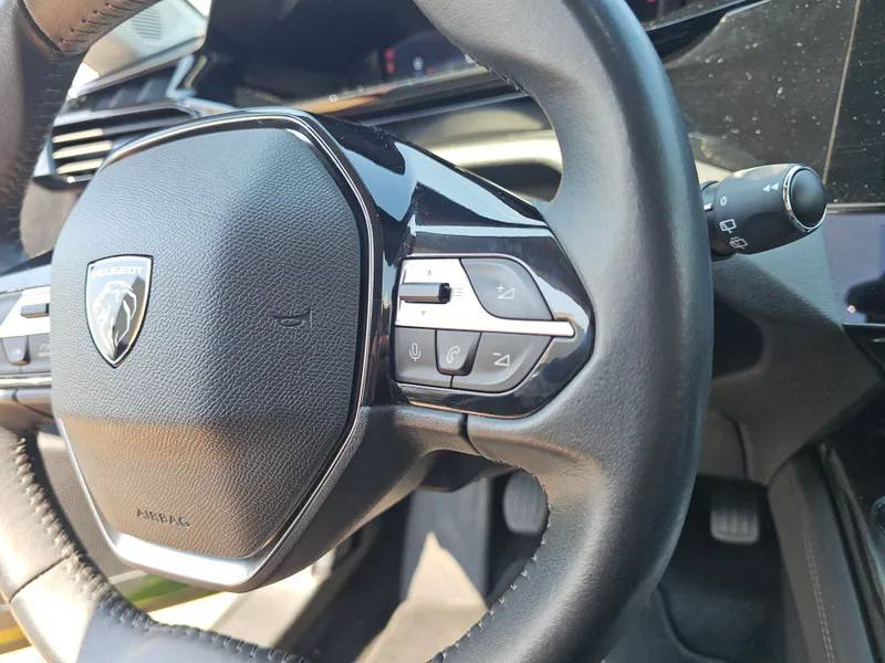 peugeot-308-2021-gasolina-1199cc