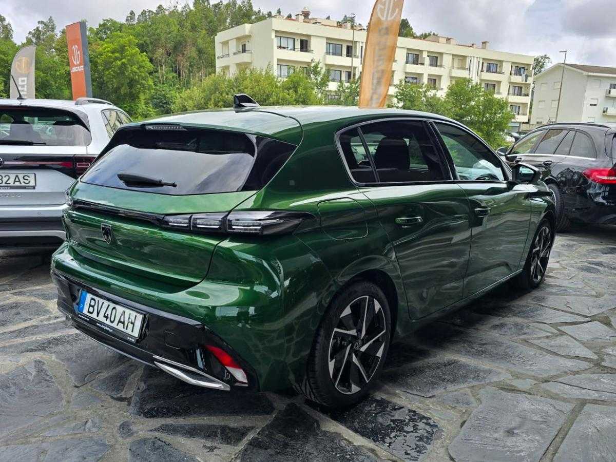 peugeot-308-2021-gasolina-1199cc